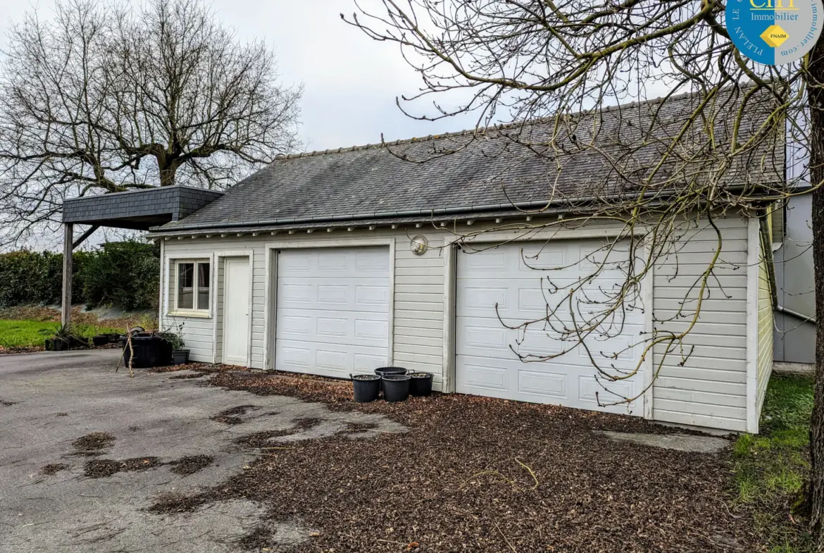 À vendre : Maison en bois écologique à Porcaro avec 4 chambres 