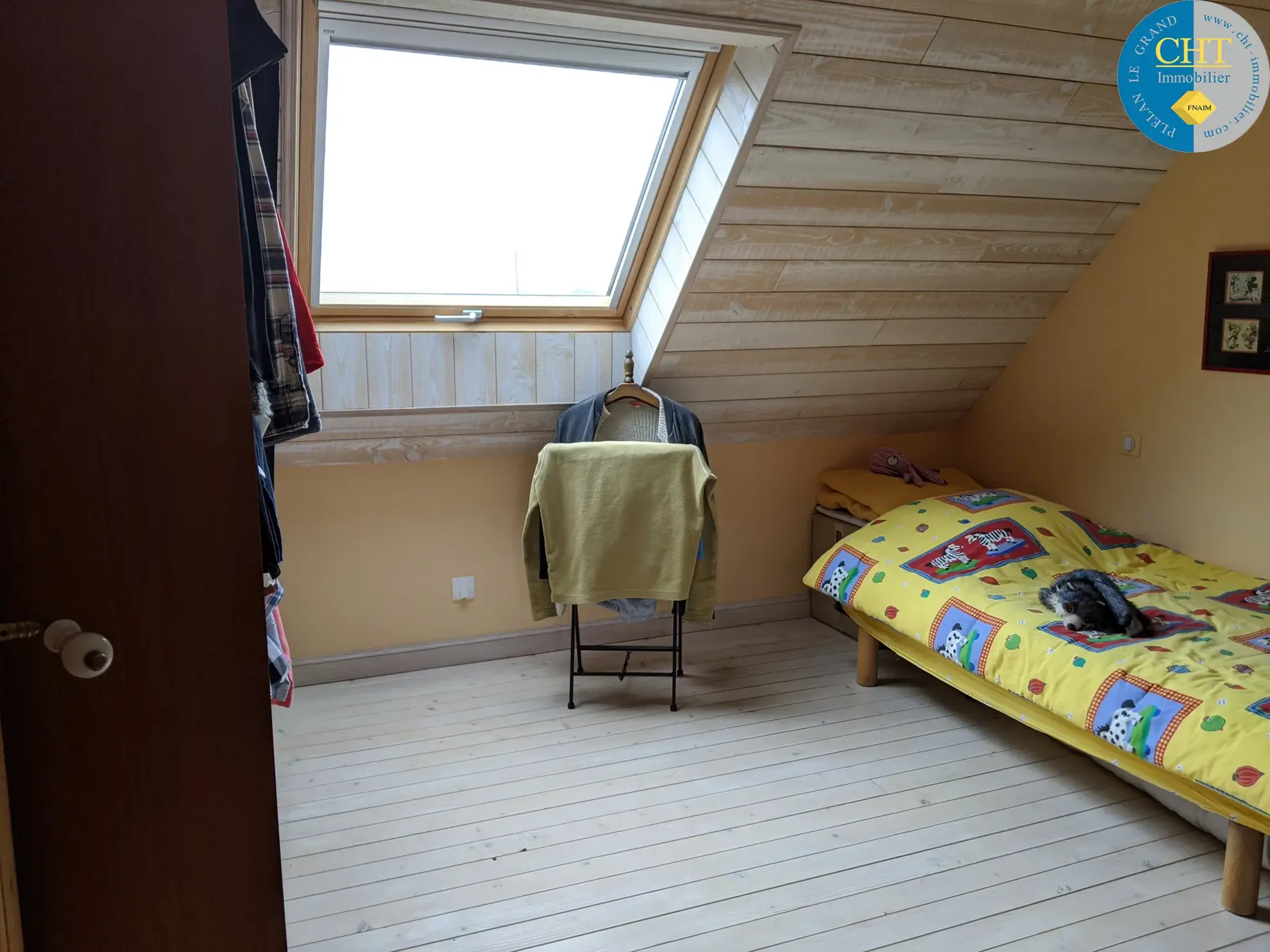 À vendre : Maison en bois écologique à Porcaro avec 4 chambres 