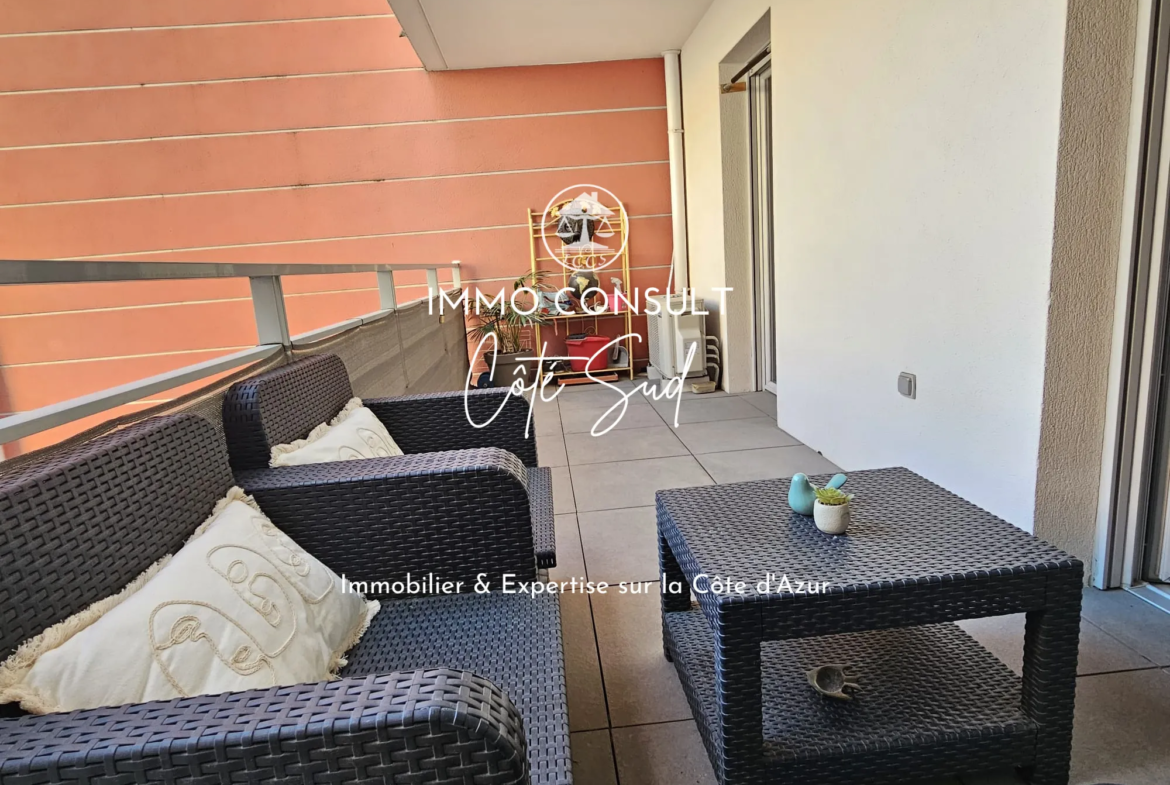 Appartement 2 pièces de 39,54 m² à Nice avec terrasse et garage 