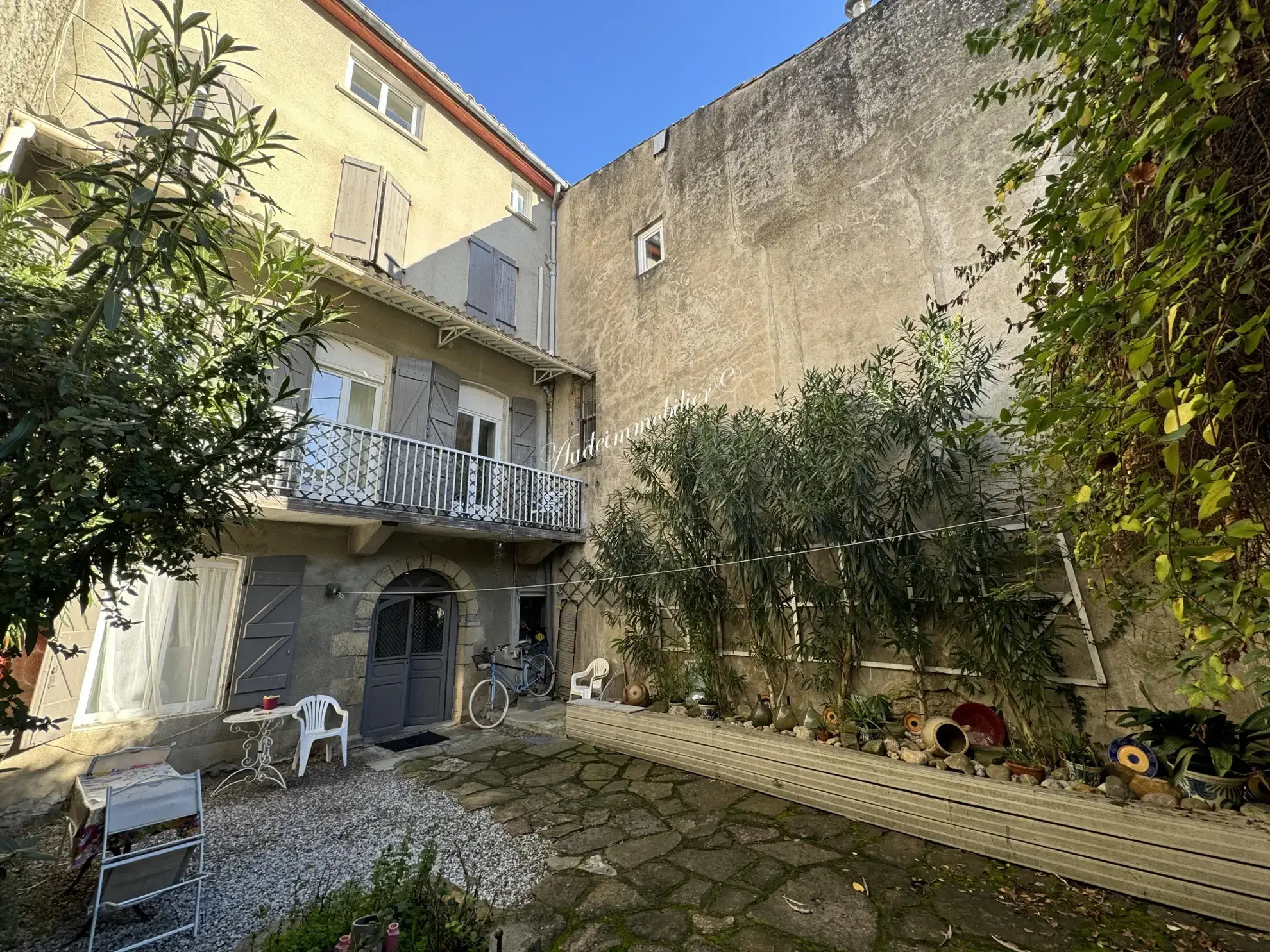 Penthouse avec terrasse à Limoux 