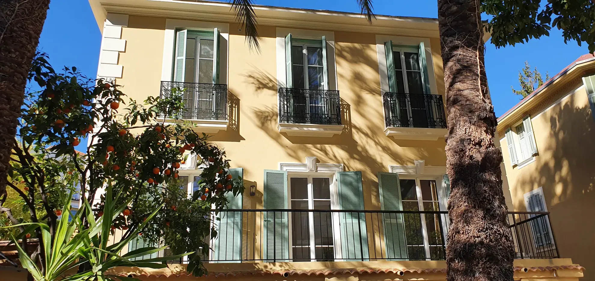 Appartement T2 rénové avec terrasse à Nice 