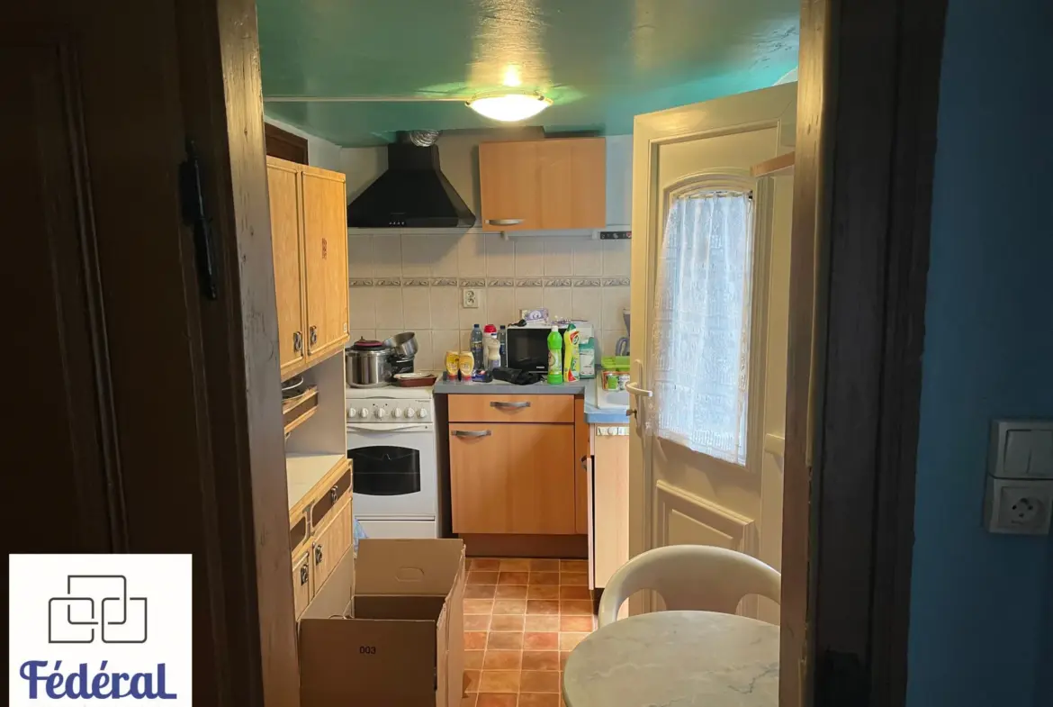 À vendre : Appartement rénové 4 pièces à Mantes-la-Jolie avec vue et parking 