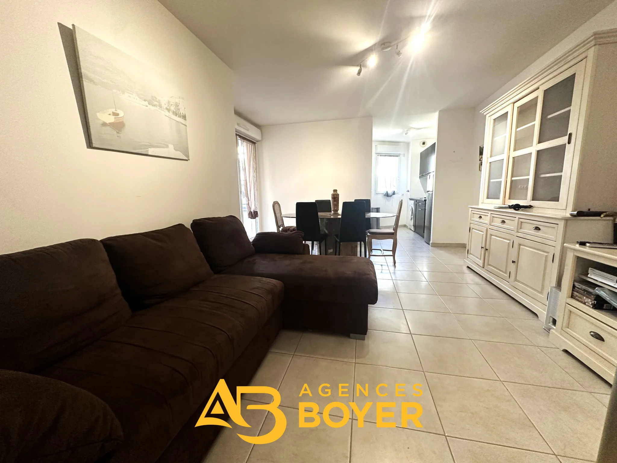 À vendre : Appartement 2 pièces en centre-ville de Bandol 