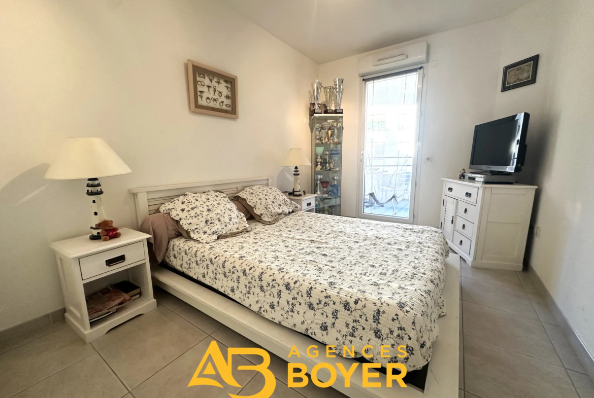 À vendre : Appartement 2 pièces en centre-ville de Bandol 