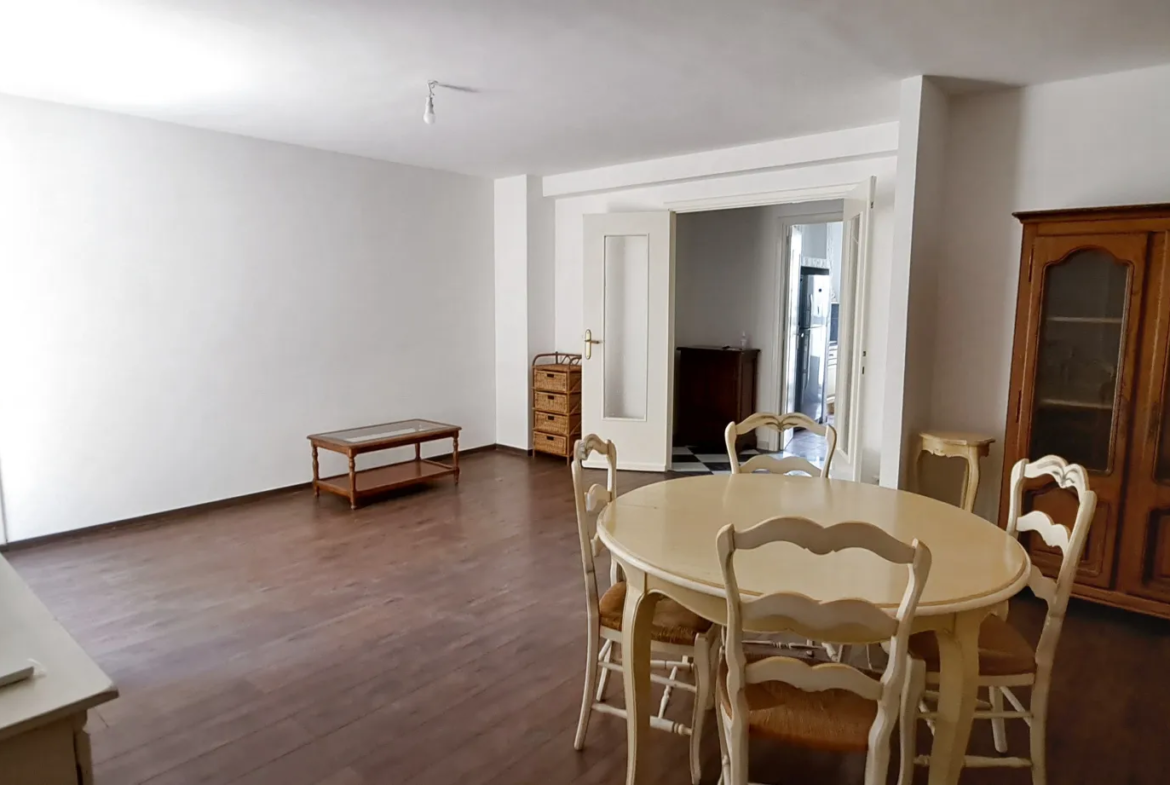 Charmant appartement type 3 à Marseille 13005 près des facultés 