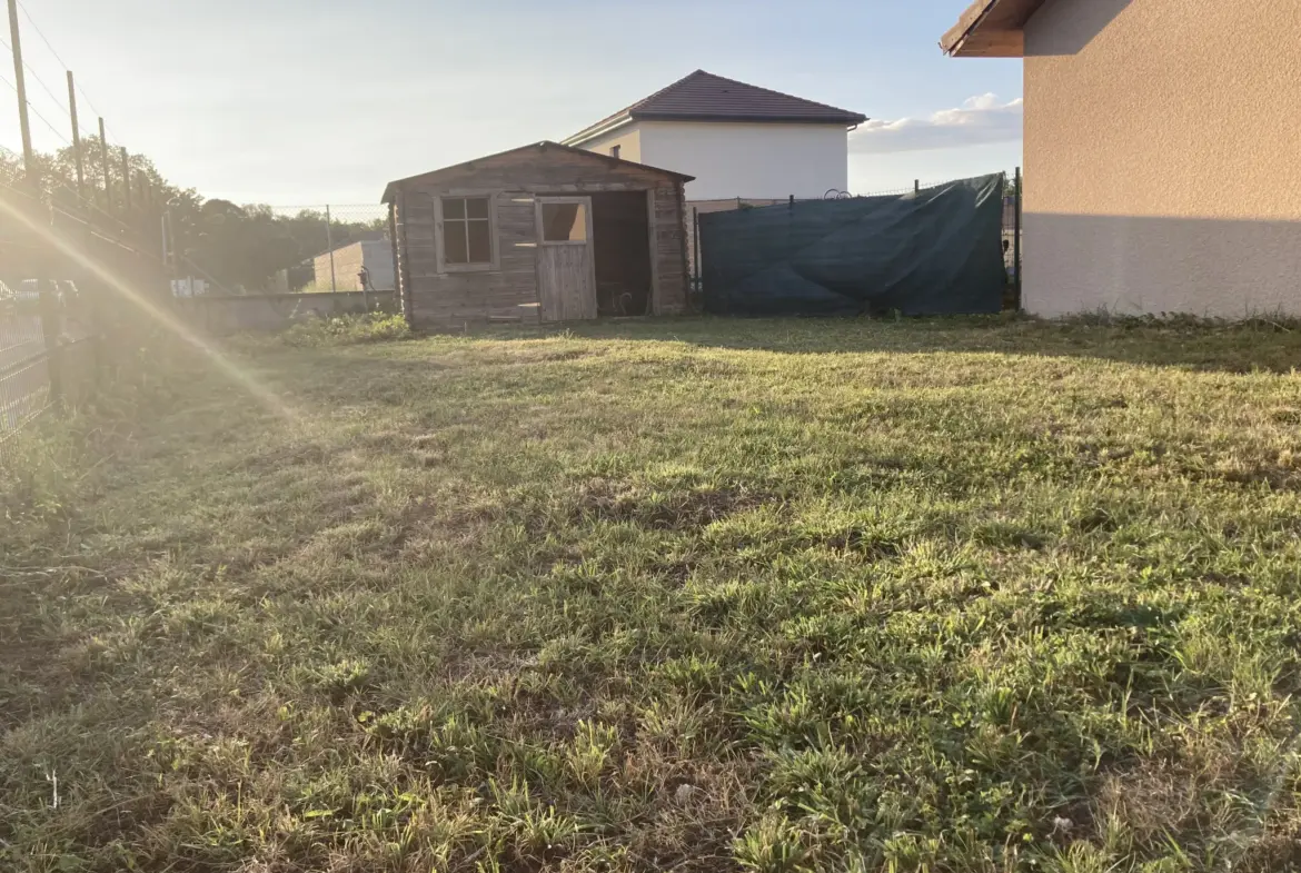 À La Balme les Grottes - Belle villa T7 de 130 m² avec jardin et 6 chambres 