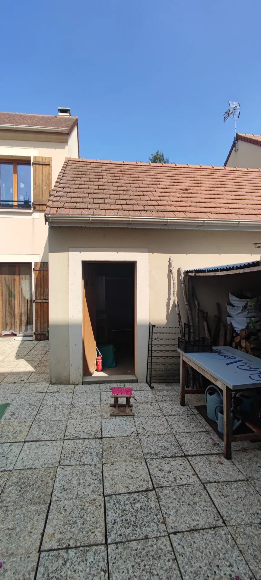 Maison récente avec jardin clos à Dourdan 