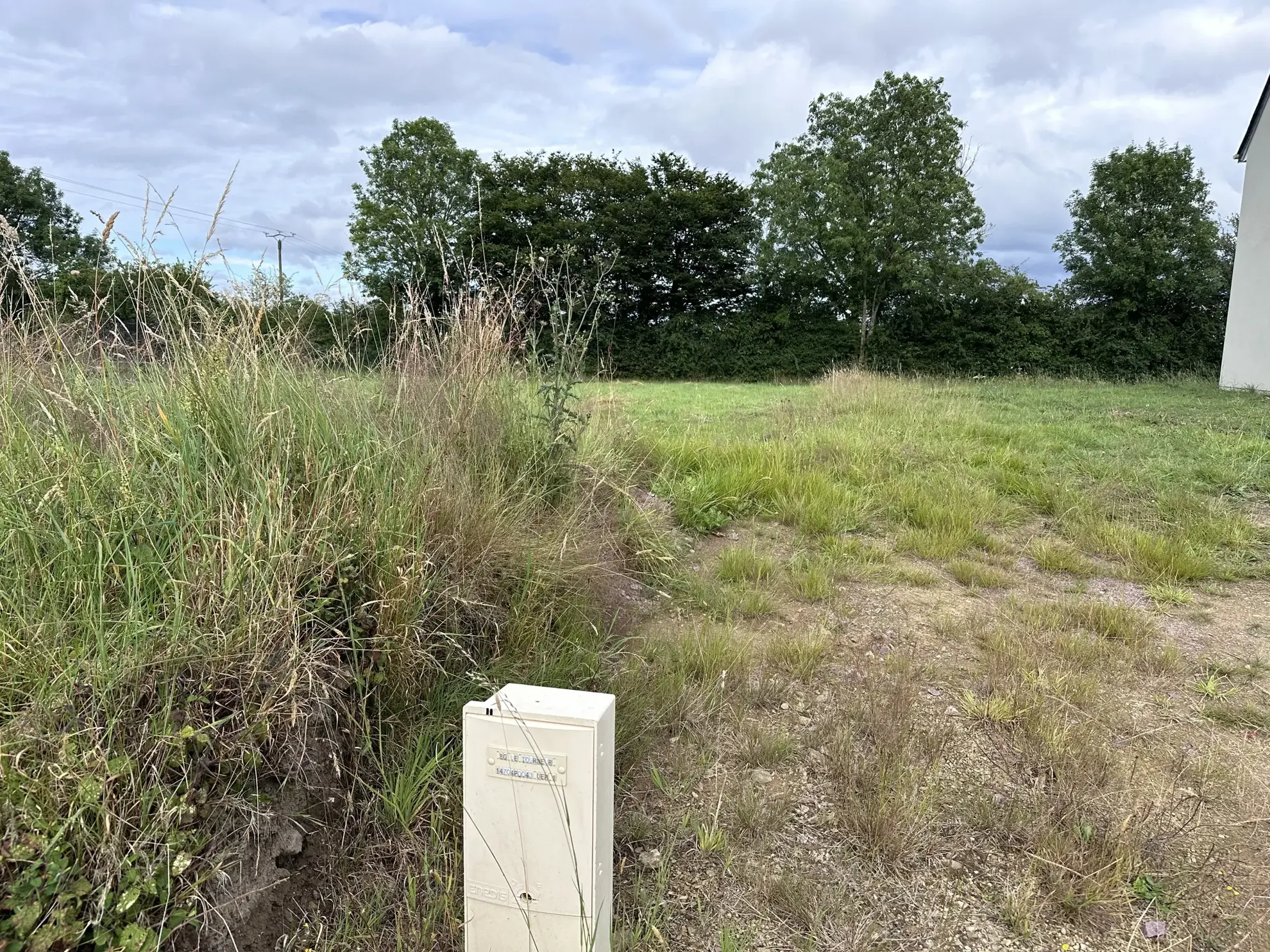 Terrain à bâtir – Le Tourneur – 865 m² 