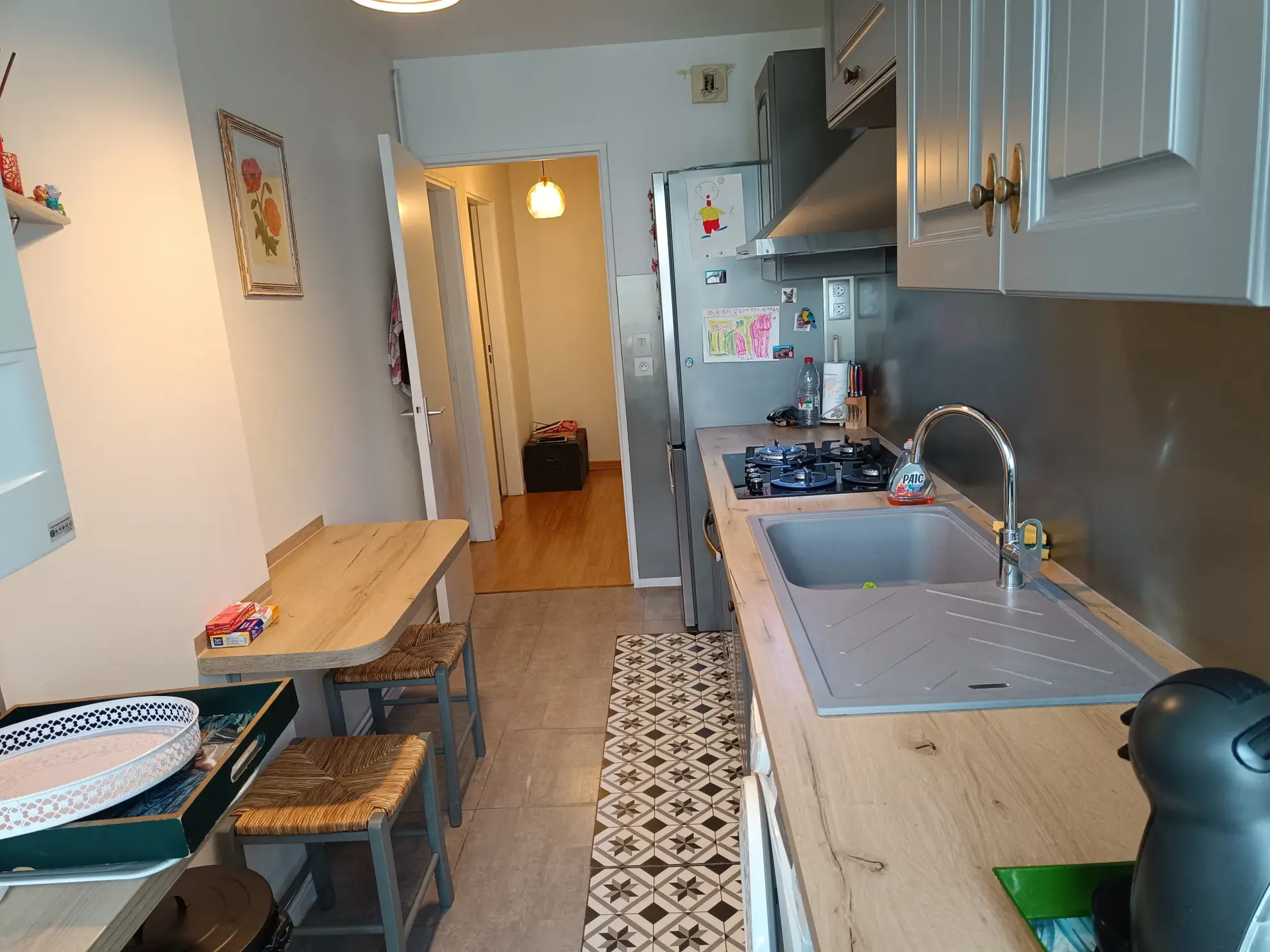 Appartement F2 à Plaisir avec balcon et parking 