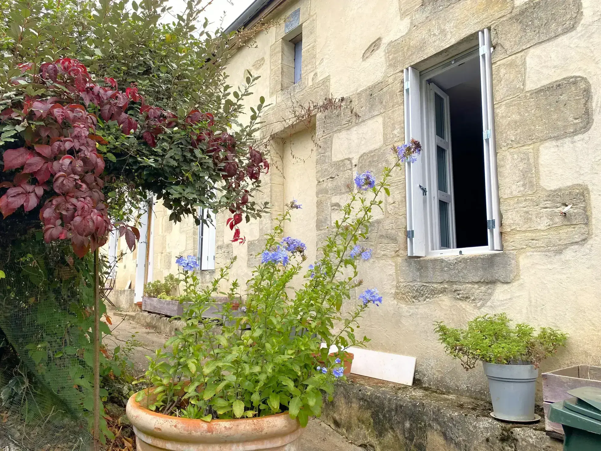 Maison de Plain-Pied à La Réole - 105 m² avec Grange et Terrain Arboré 