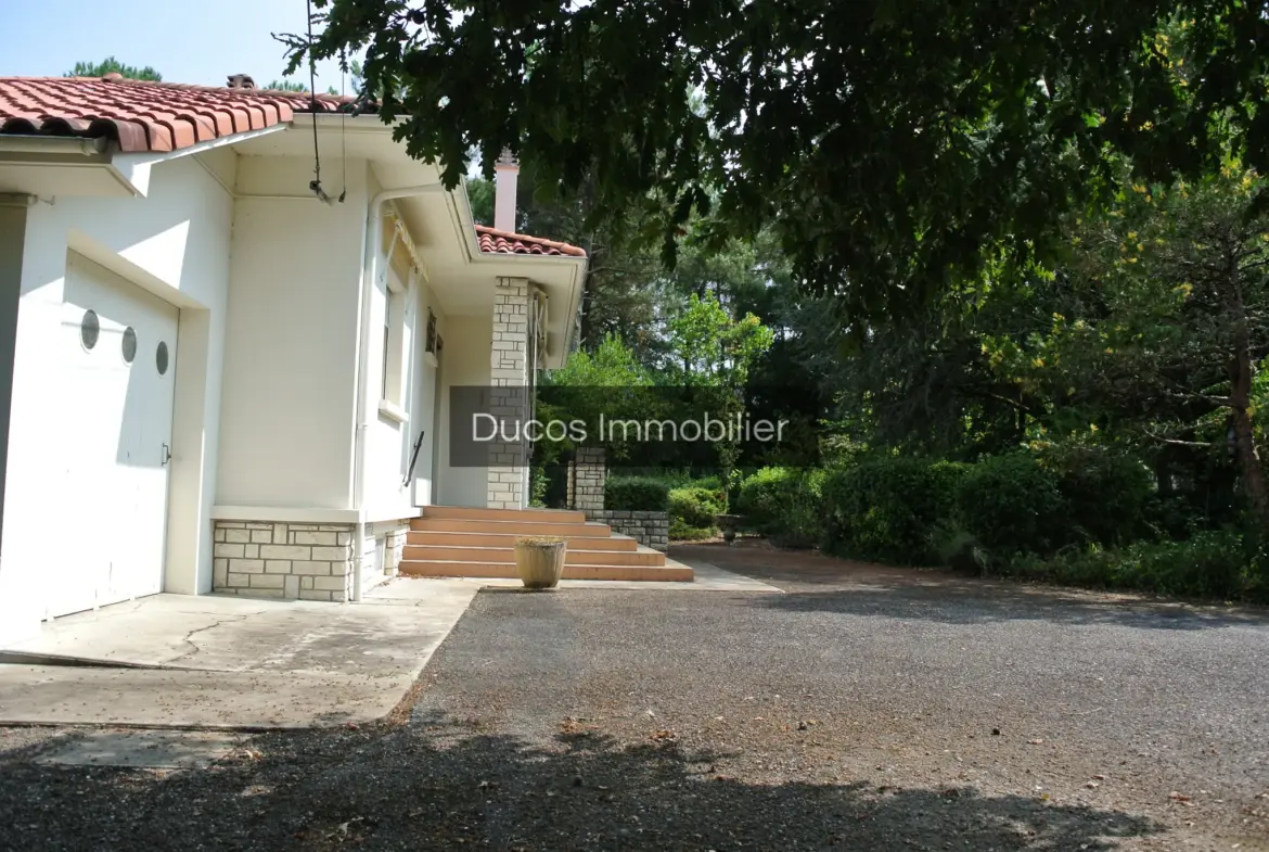 Maison traditionnelle à vendre à Fourques sur Garonne 