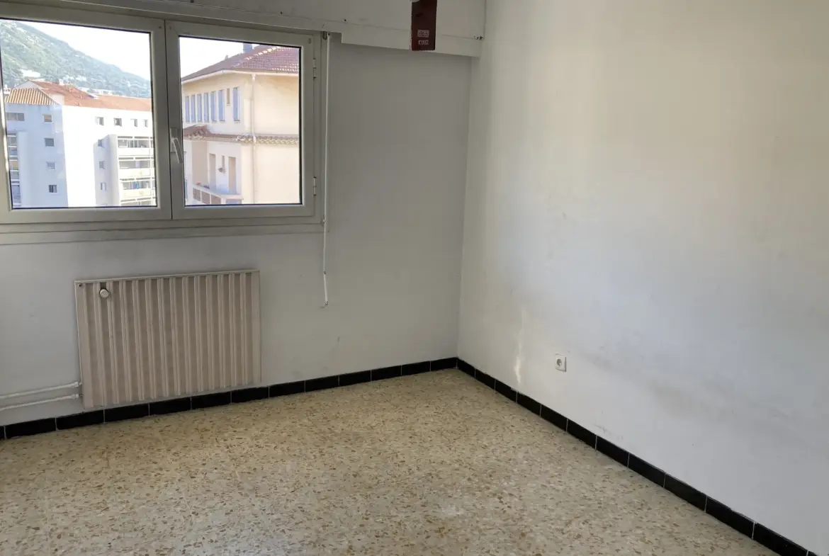 Appartement F4 avec Vue Mer à Toulon - 71,40 m² 