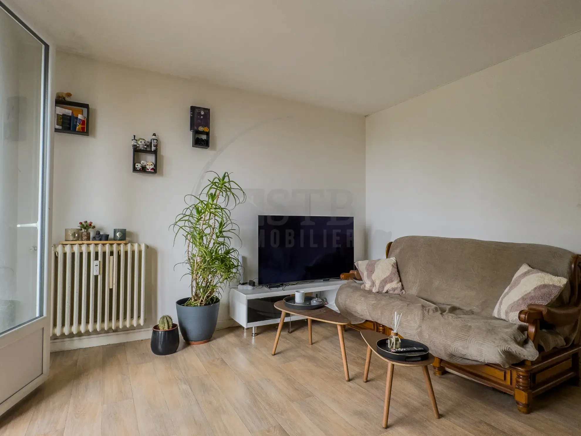 Appartement 58m2 au 3ème étage à Privas, vendu loué 