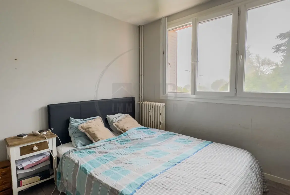 Appartement 58m2 au 3ème étage à Privas, vendu loué 