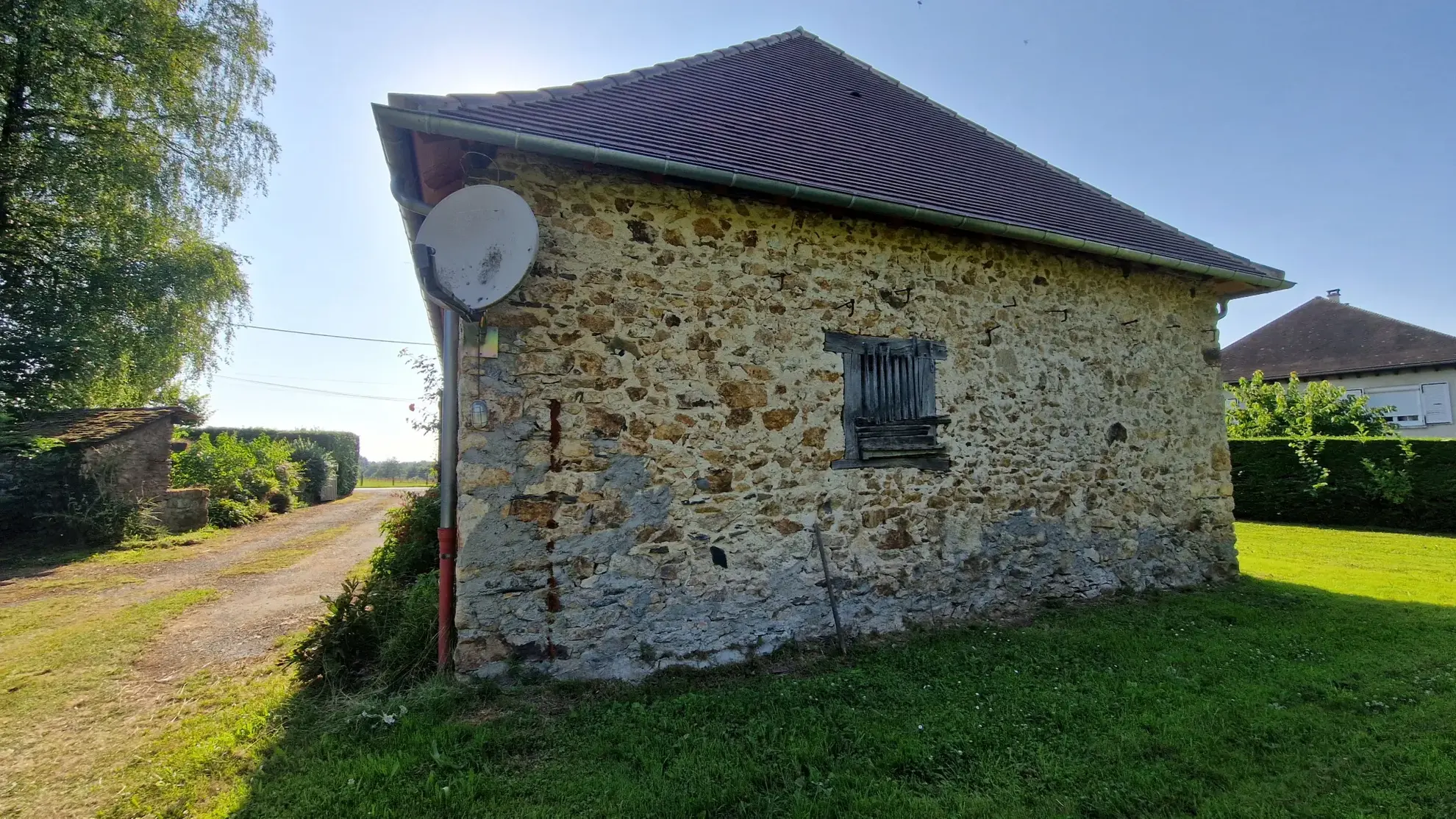 Longère à vendre à Arnac-Pompadour sur 3000 m² de parc 