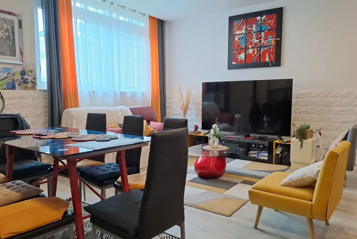 Appartement duplex 3 pièces à vendre à Auneau - 147000 € 