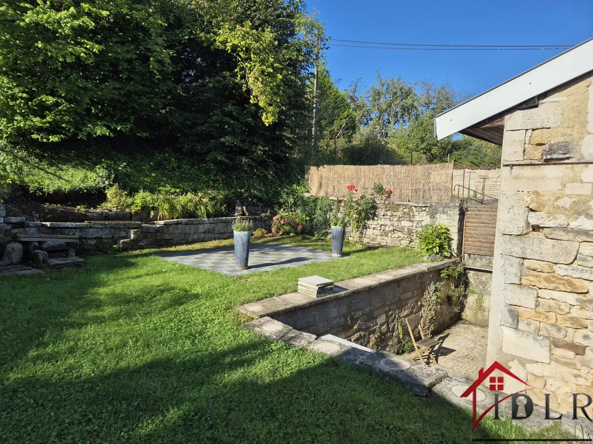 Maison familiale rénovée à Cousances Les Forges avec jardin 