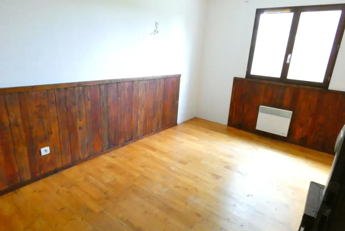 Vente Maison Plain-pied à Aurillac de 100 m² 