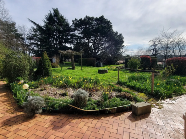 Maison ancienne à vendre à Coron, entre Cholet et Chemillé