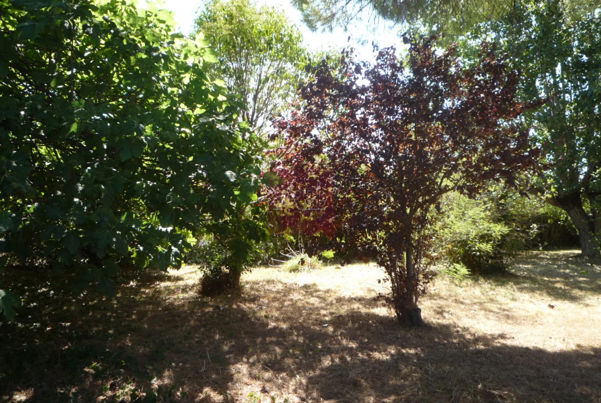 Terrain constructible de 490 m² à Montpellier Ouest 