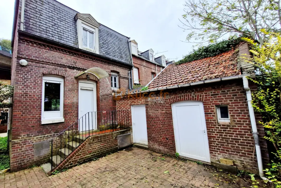 Charmante maison de ville en briques proche de la mer à Dieppe 