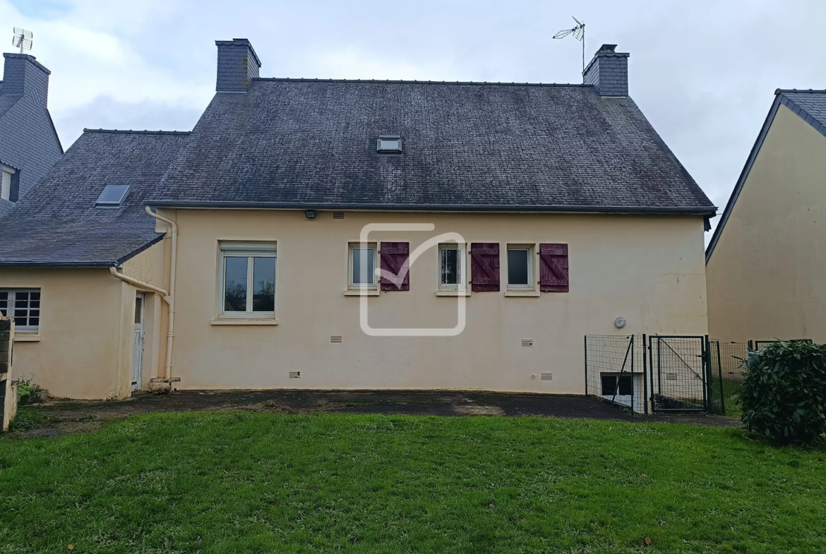 Maison individuelle à Mauron - 4 chambres, sous-sol, jardin 