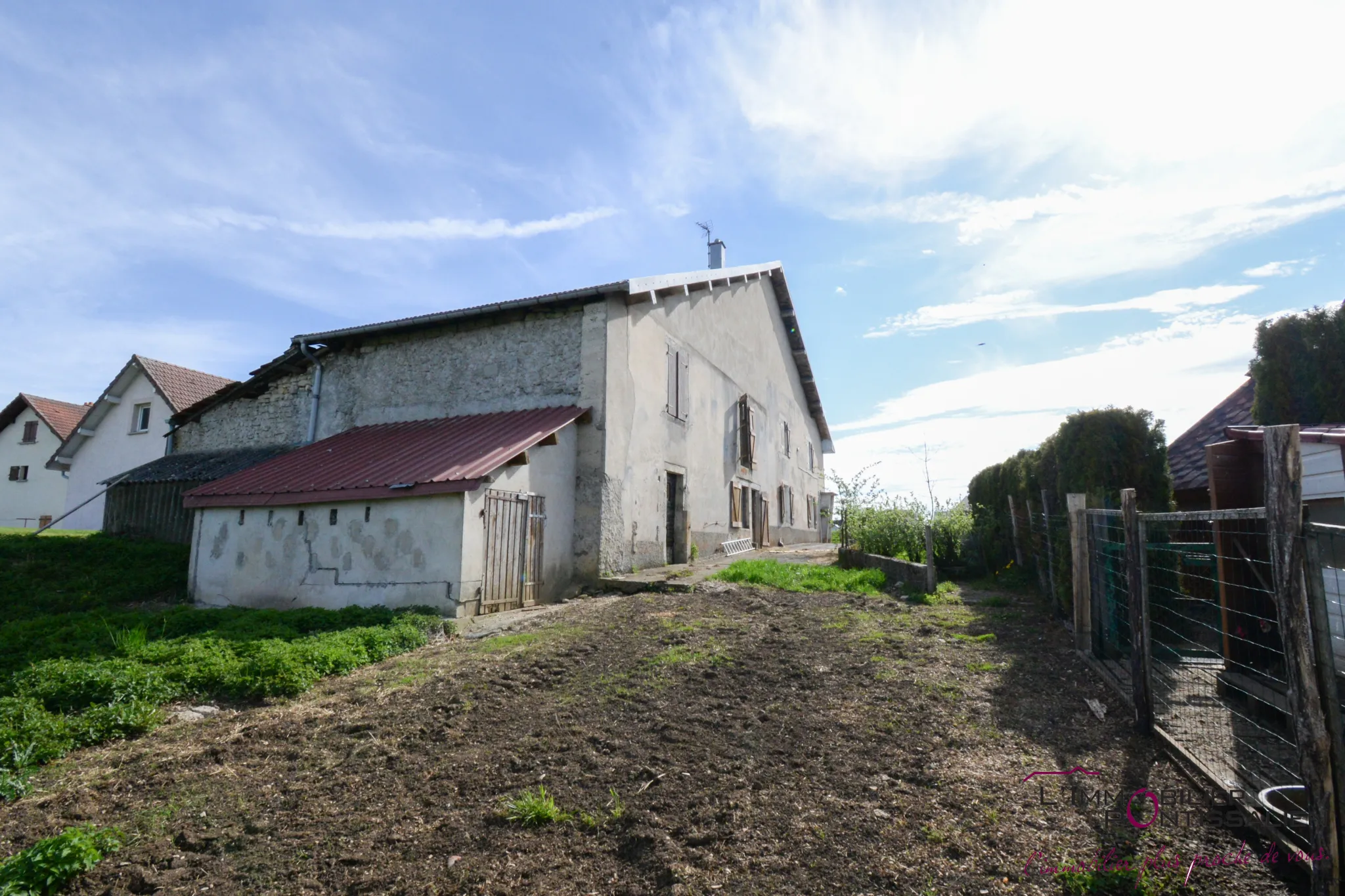 Maison à Rénover à Bulle - Terrain de 843 m² 