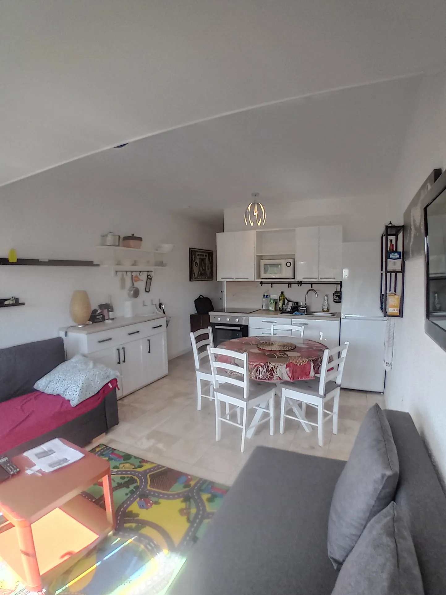 Studio rénové à vendre aux Sablettes, 31,50 m² 