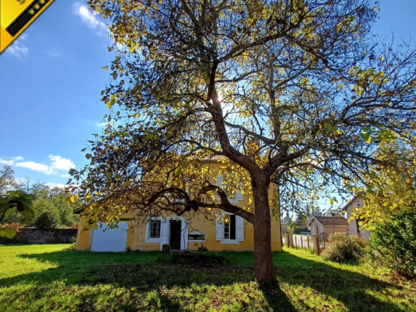 Maison de maître au cœur d'un village à Bazas