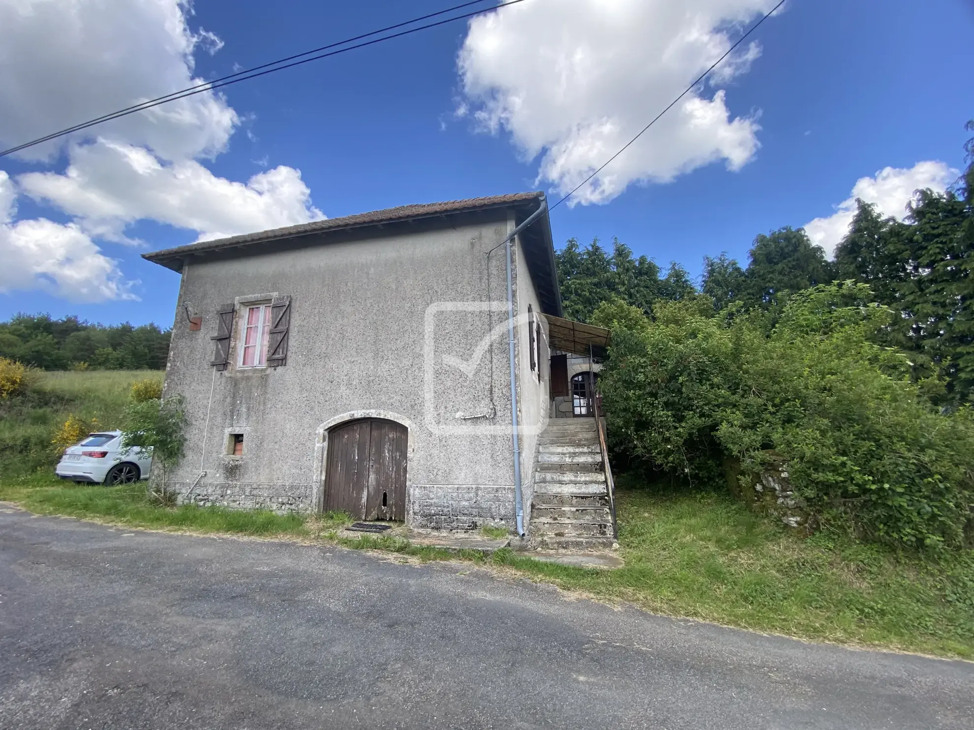 Maison en Pierre à Rénover à Senaillac Latronquière 