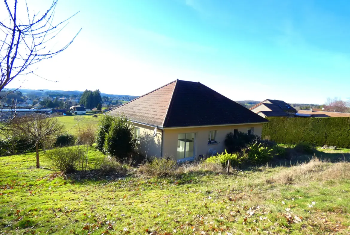 Maison de plain-pied sur sous-sol total à Aurillac 