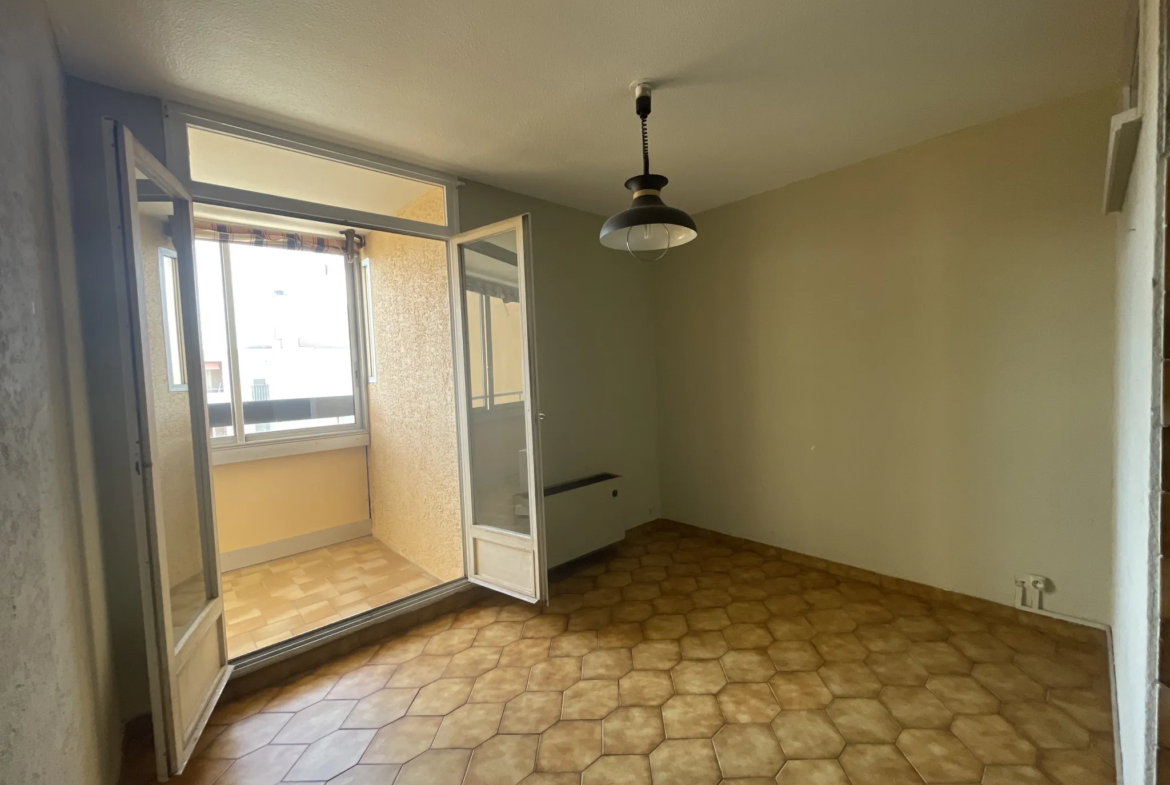 À vendre: Appartement T3 de 70m² au Port Marchand à Toulon 