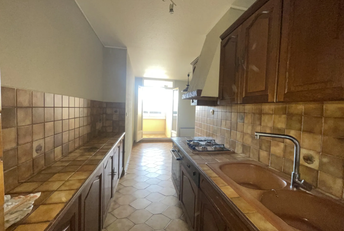 À vendre: Appartement T3 de 70m² au Port Marchand à Toulon 