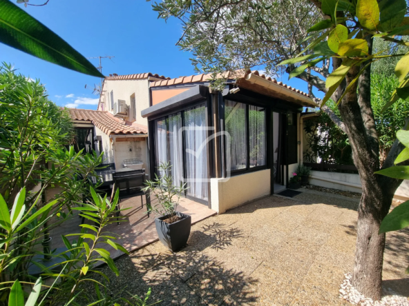 Maison rénovée avec piscine à vendre à St Cyprien