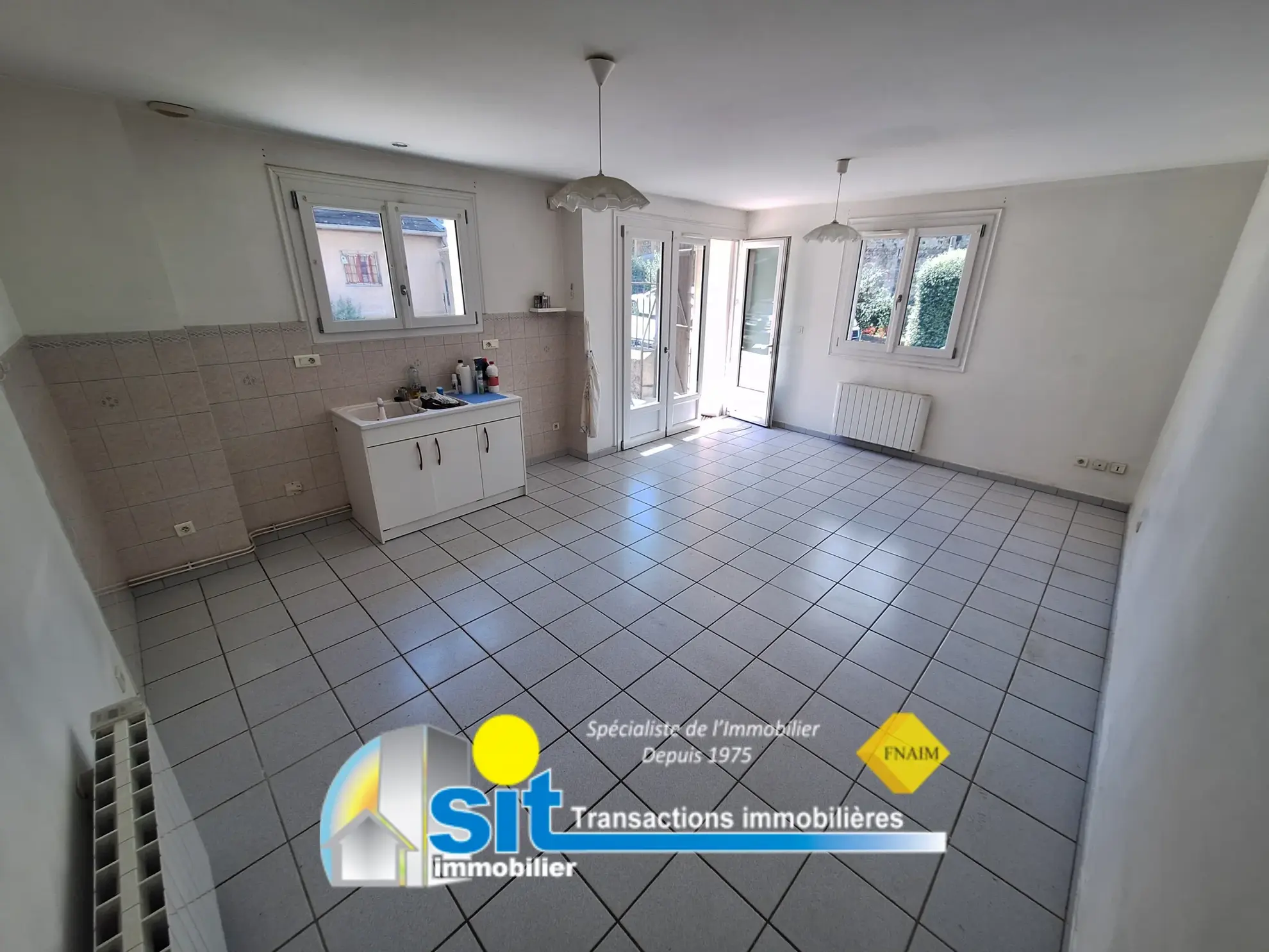 Appartement T3 de 58 m² avec garage à Auberives-sur-Vareze 