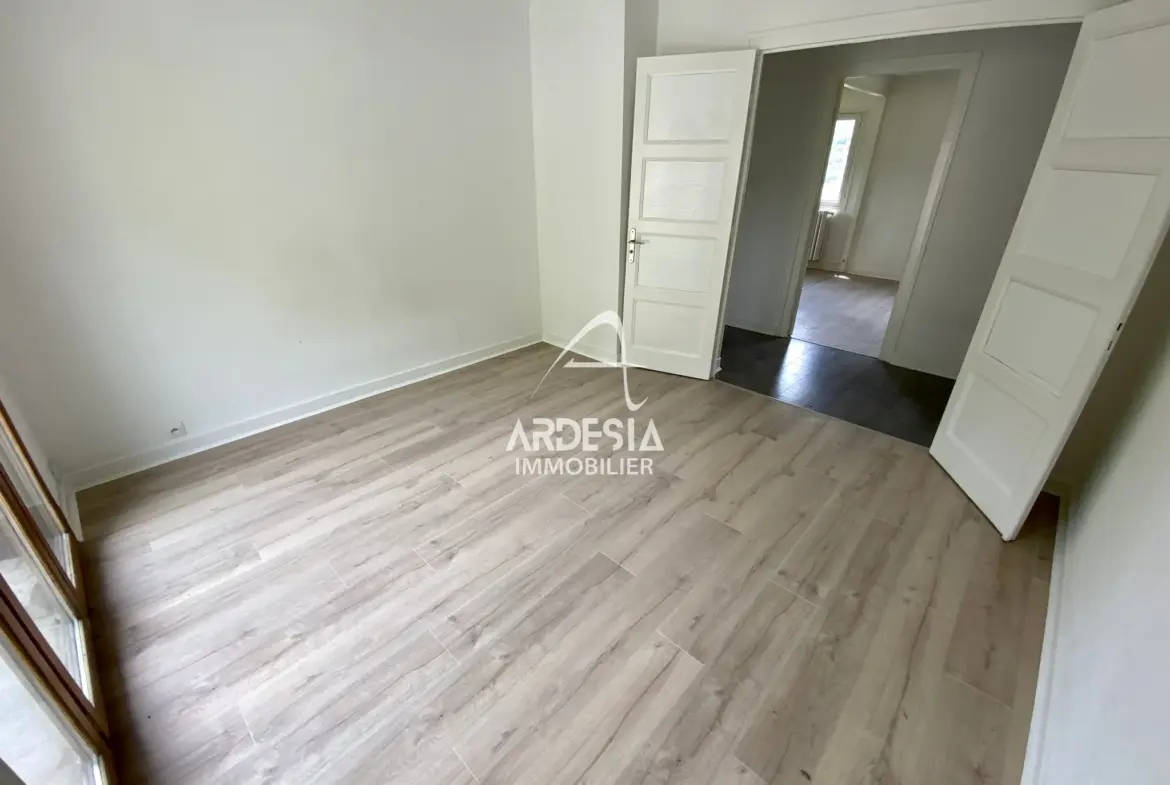 À vendre : Appartement T3 avec Jardin et Garage à Saint-Julien-Mont-Denis 