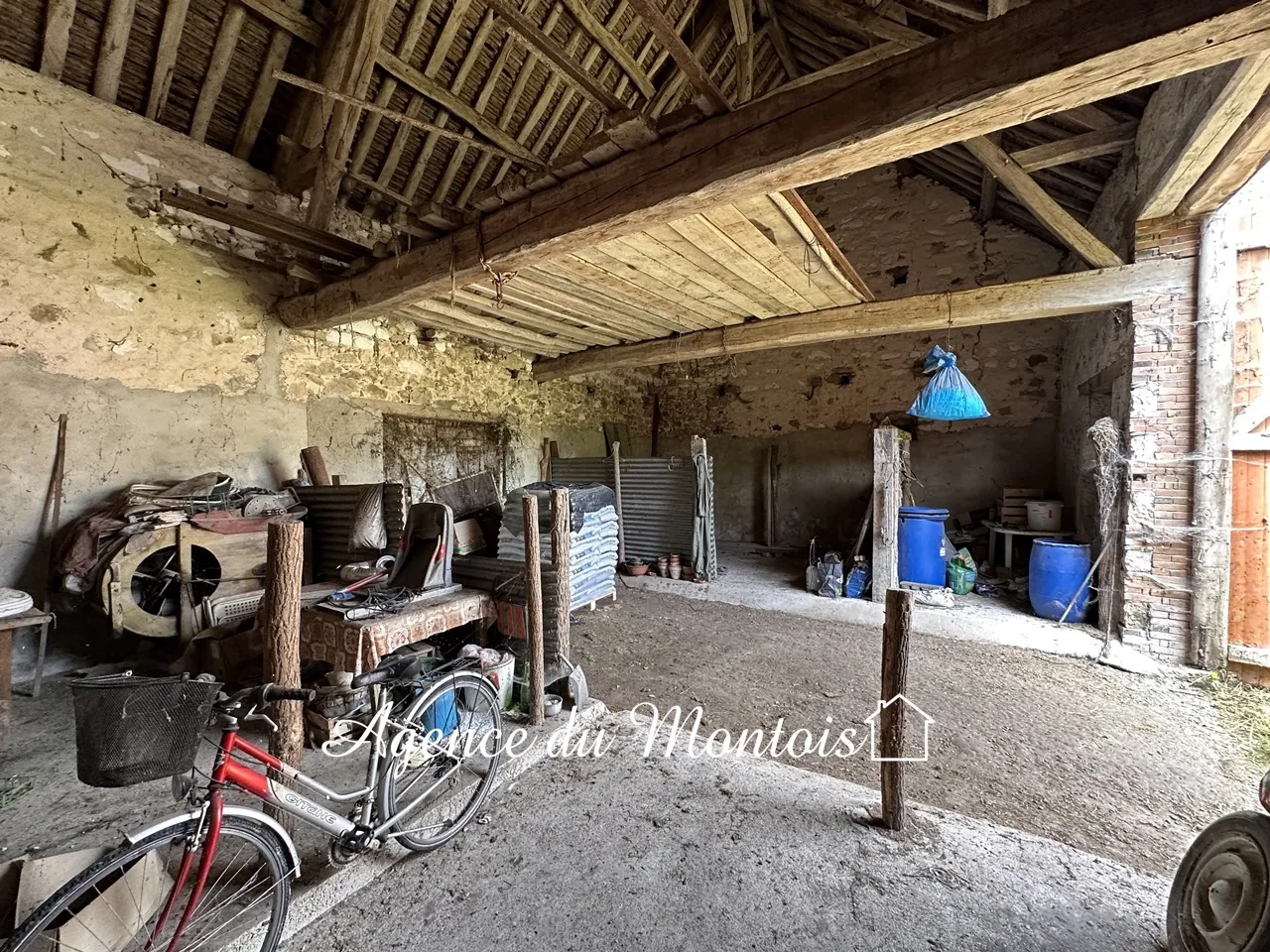 Maison campagnarde à rénover près de Nogent sur Seine 