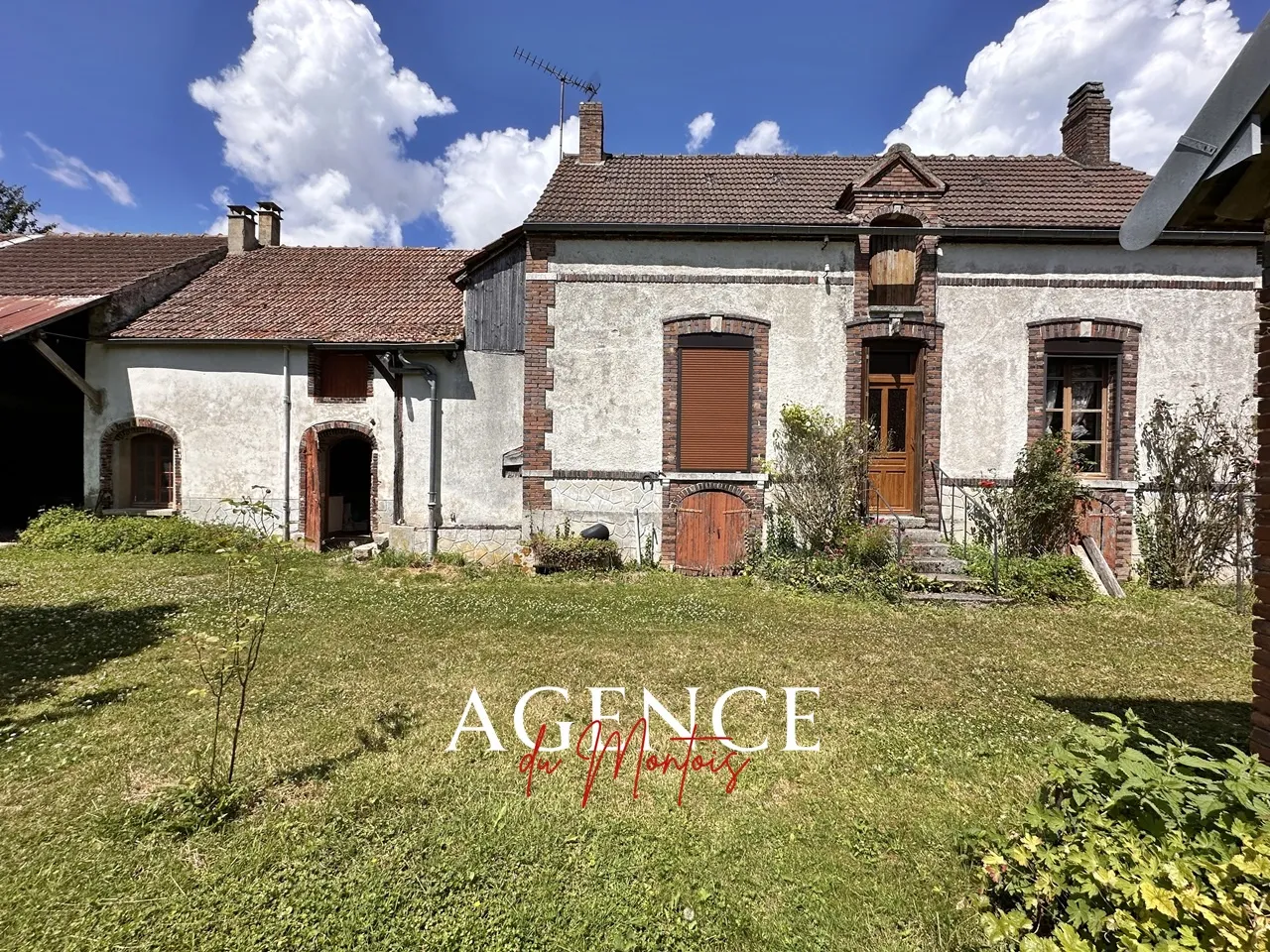 Maison campagnarde à rénover près de Nogent sur Seine 