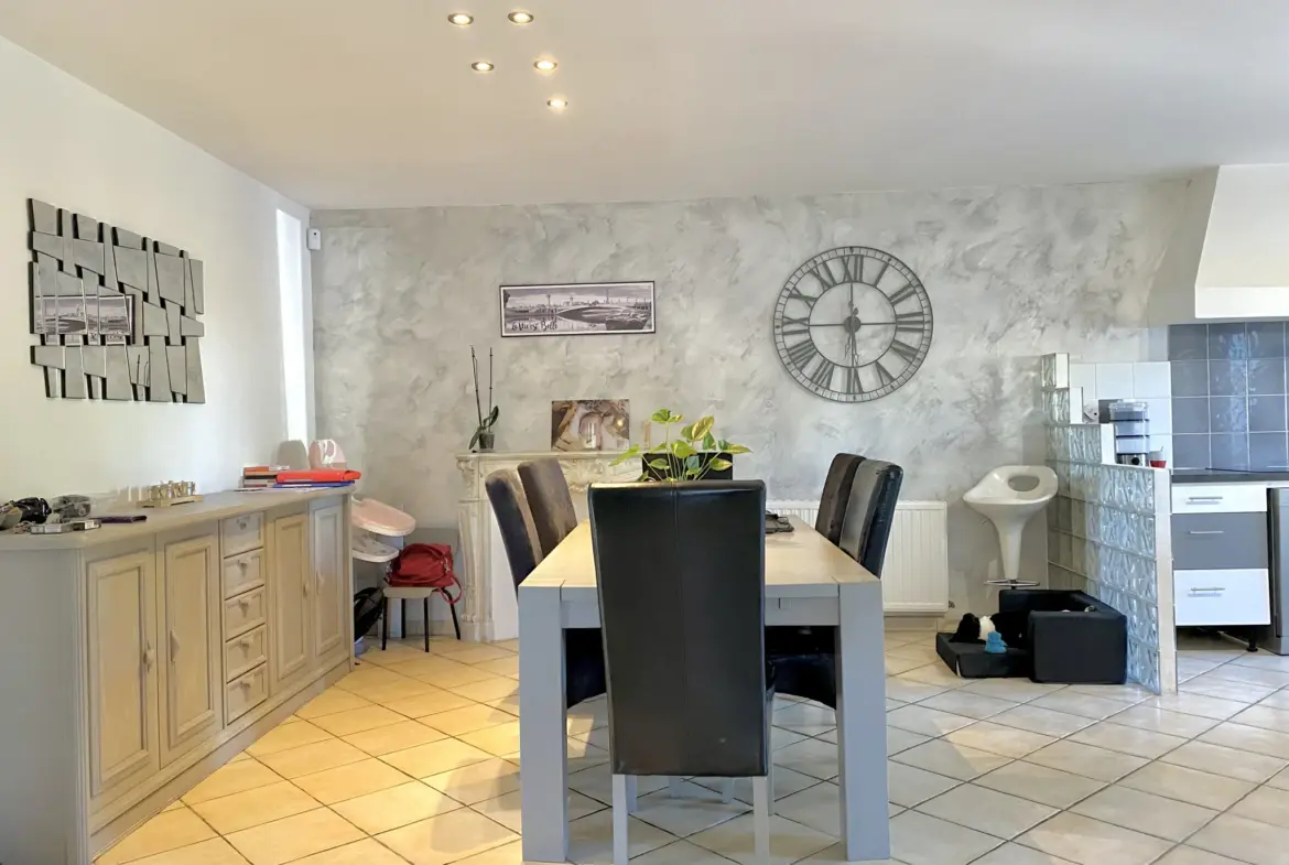 Maison Familiale à Massay - 150 m² 