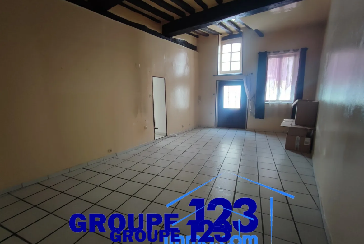 Maison de ville à Joigny à vendre - 107 500 EUR 