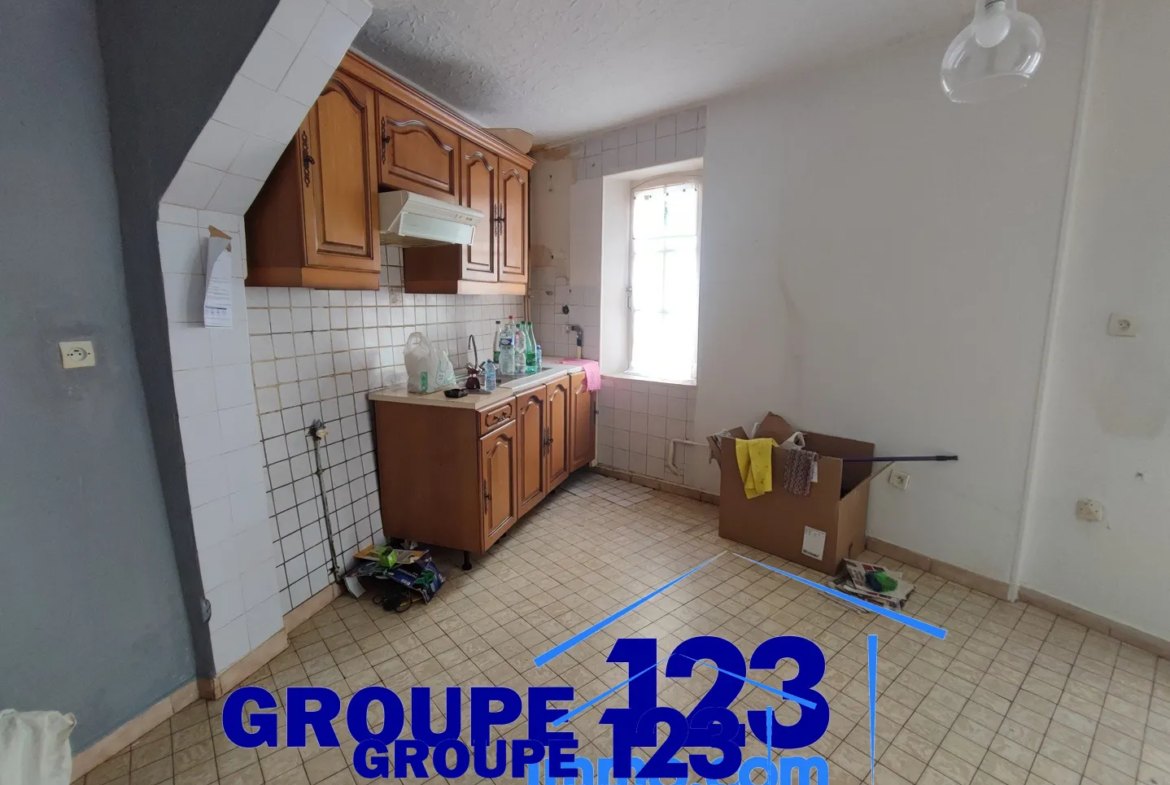 Maison de ville à Joigny à vendre - 107 500 EUR 