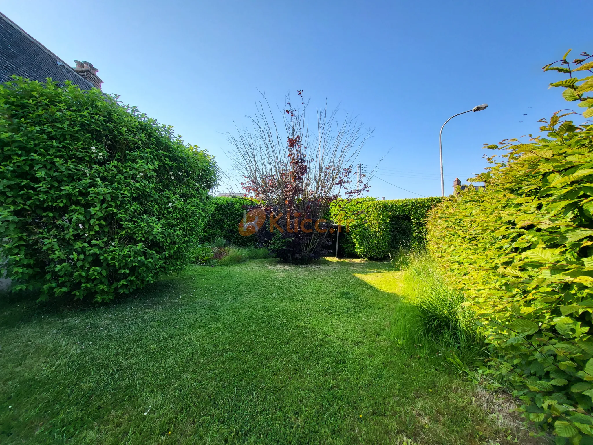 Maison chaleureuse à Yvetot avec 4 chambres et jardin 