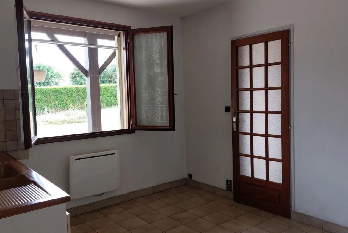 Pavillon individuel à vendre à Villiers en Plaine - 15 km de Niort 