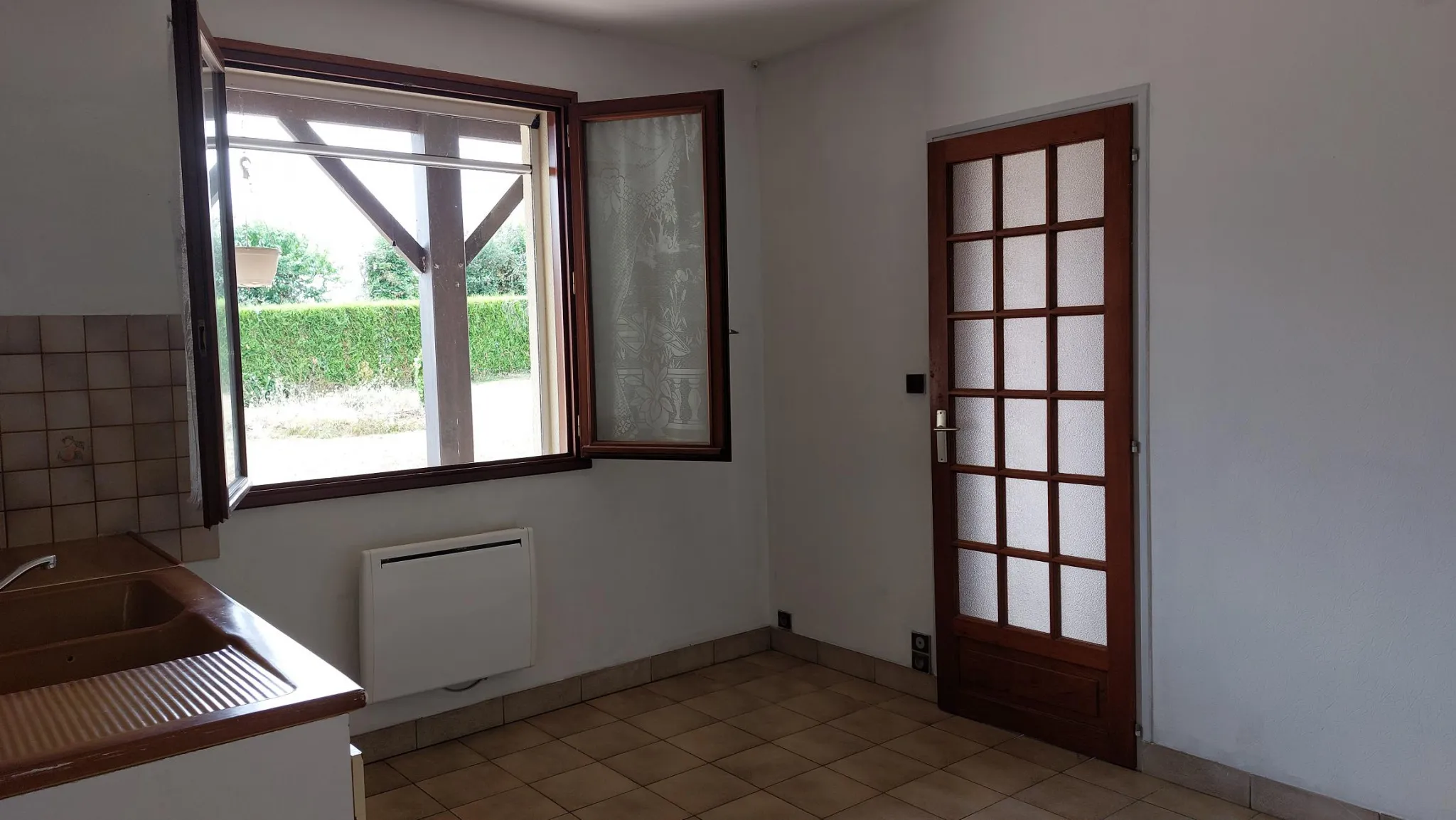 Pavillon individuel à vendre à Villiers en Plaine - 15 km de Niort 