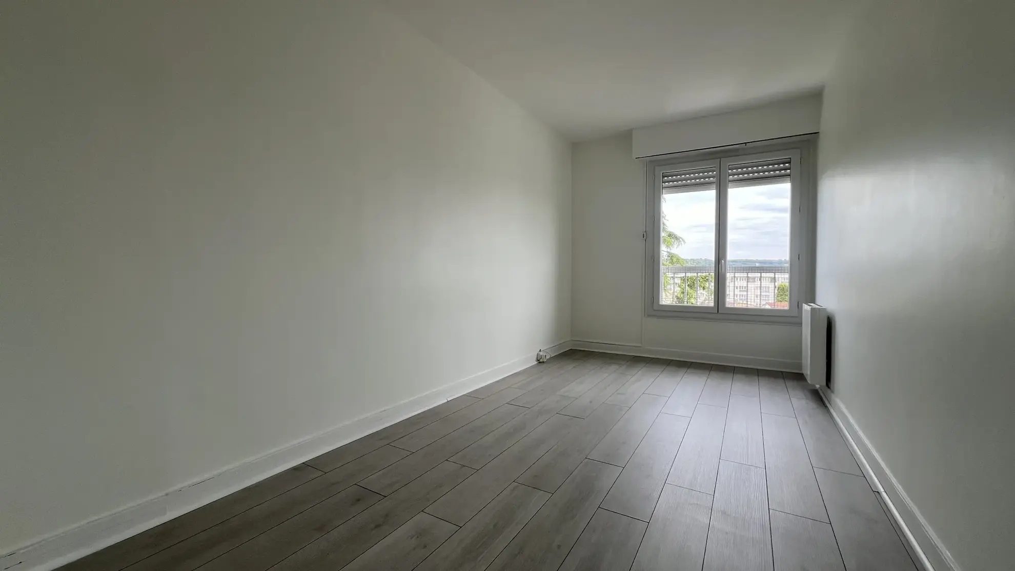 Vente Appartement 3 pièces au Cinquième Étage à Le Chesnay Rocquencourt 