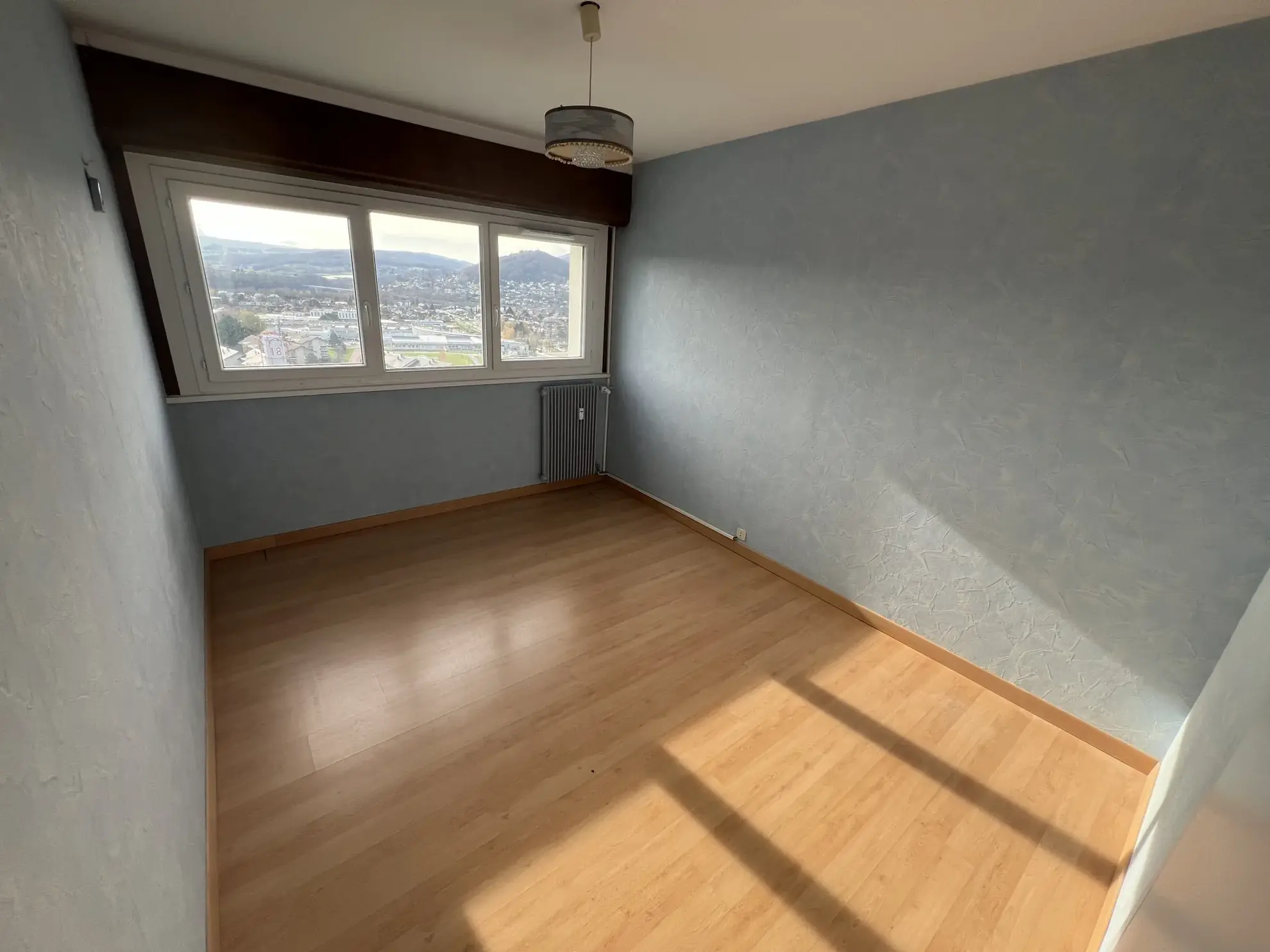 Appartement T4 à vendre à Annemasse - 70 m² avec balcons 