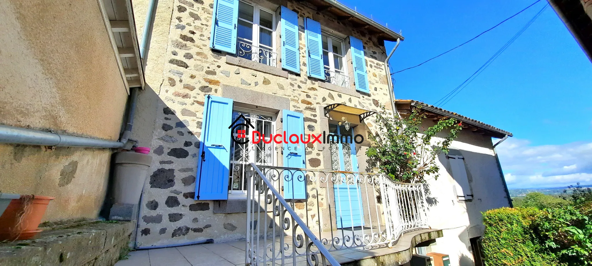 Très belle maison de bourg en pierre à Ytrac 