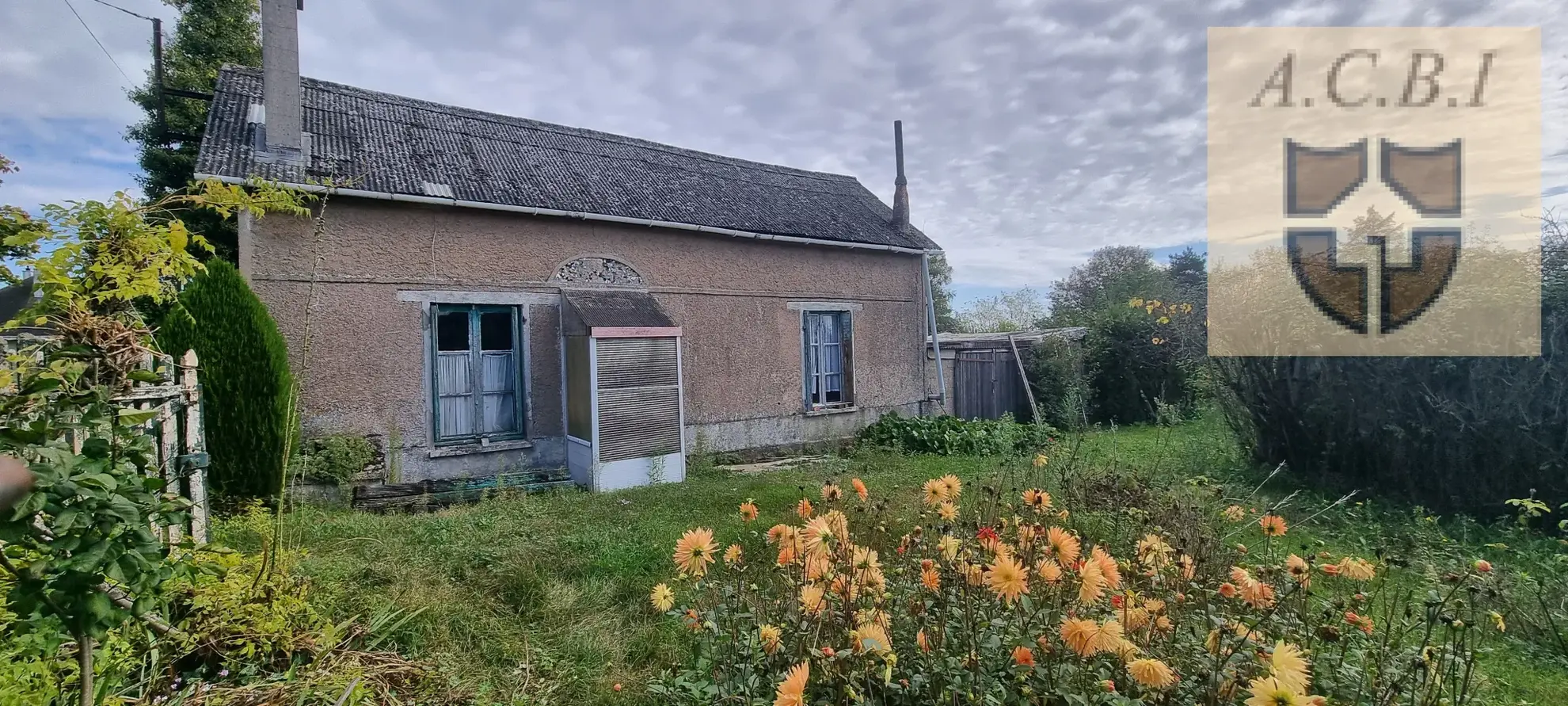 Maison à Rénover à Vendôme avec Terrain Constructible 