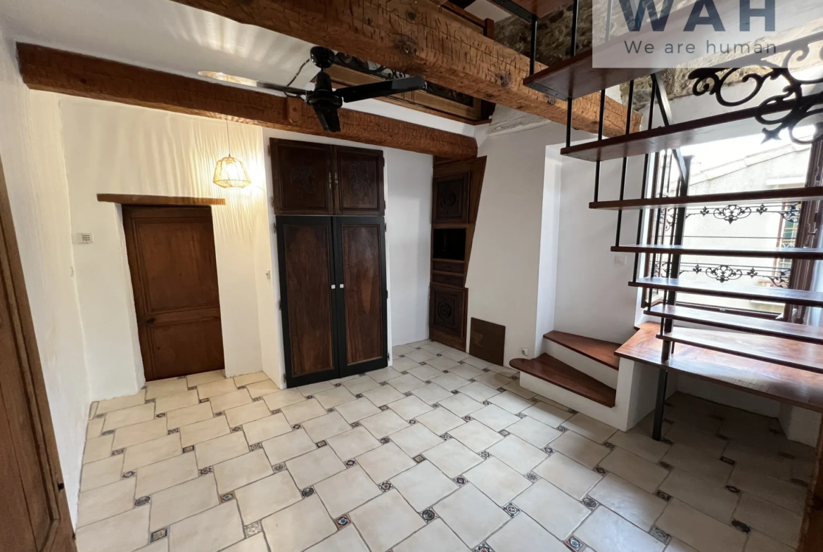 Maison de village rénovée 4 pièces à Ceyras, 34800 