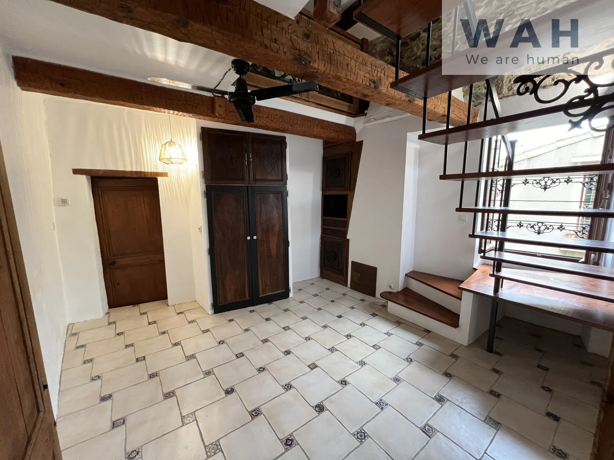 Maison de village rénovée 4 pièces à Ceyras, 34800 